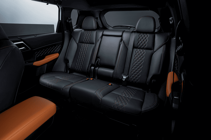 Mitsubishi Outlander - Foto 4